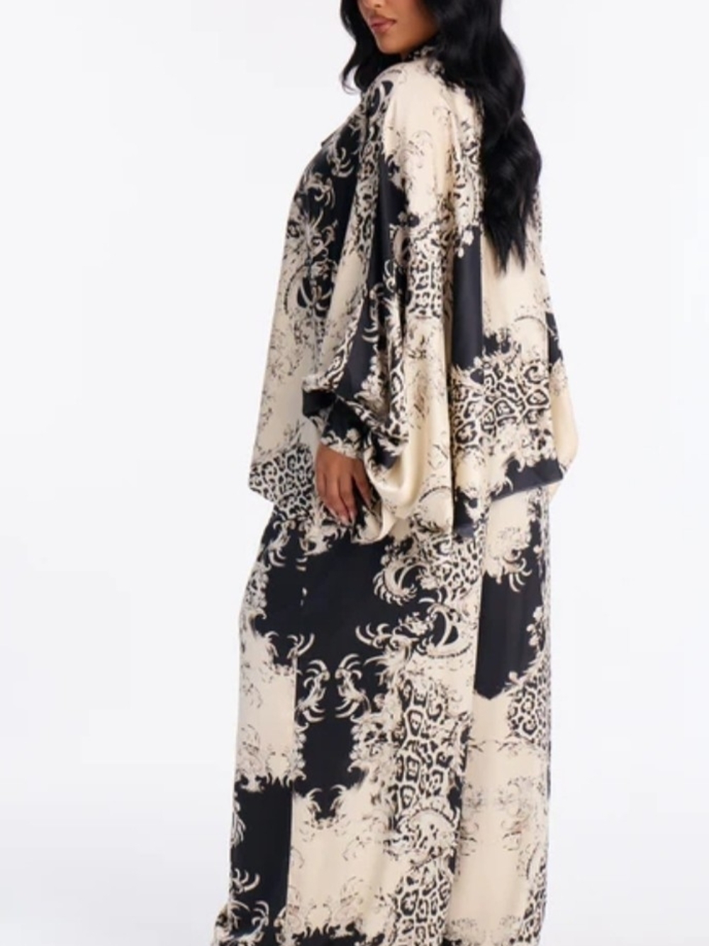 Fashion Nova Oversized Black & Cream Printed Pant Set